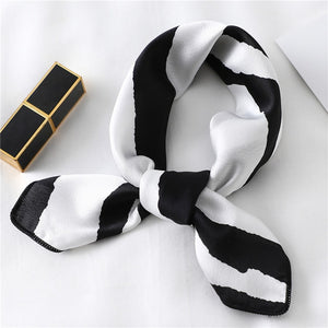 2020 New Women Silk Scarf Square Foulard Lady's Neck Hair Scarves Design Printed Head Kerchief Fashion Girl Hair Scarfs